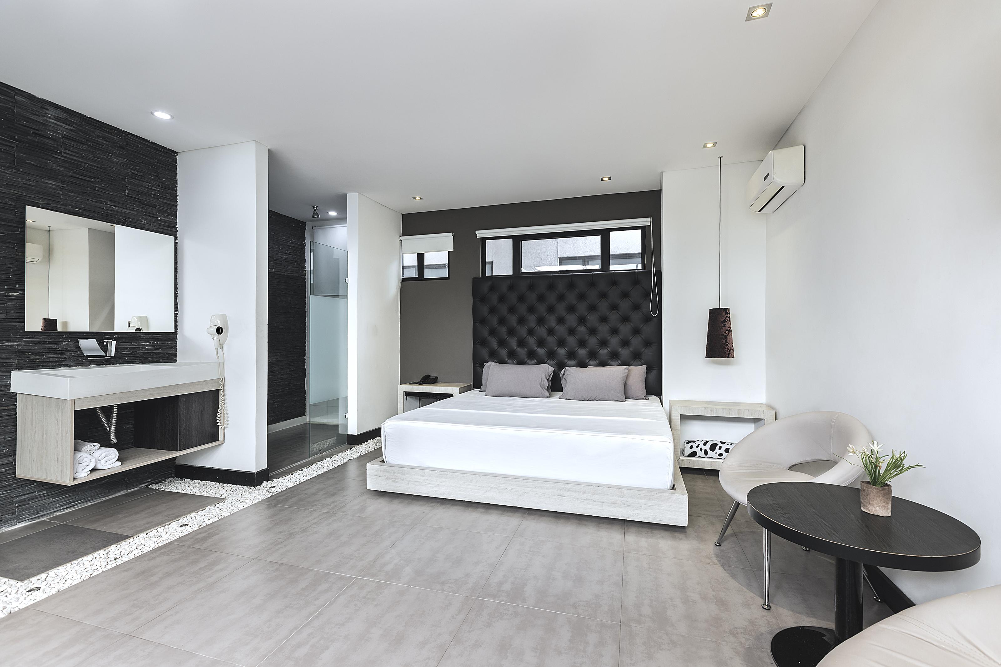 Hotel 47 Medellin Center エクステリア 写真
