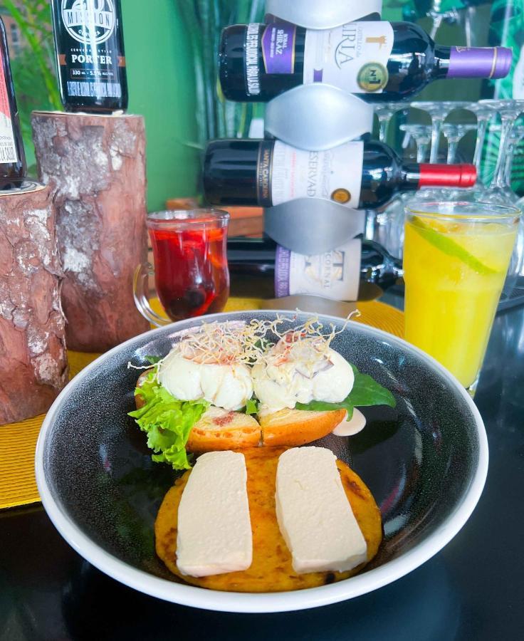 Hotel 47 Medellin Center エクステリア 写真
