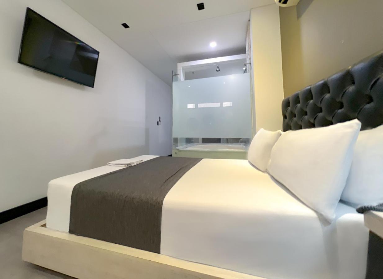 Hotel 47 Medellin Center エクステリア 写真