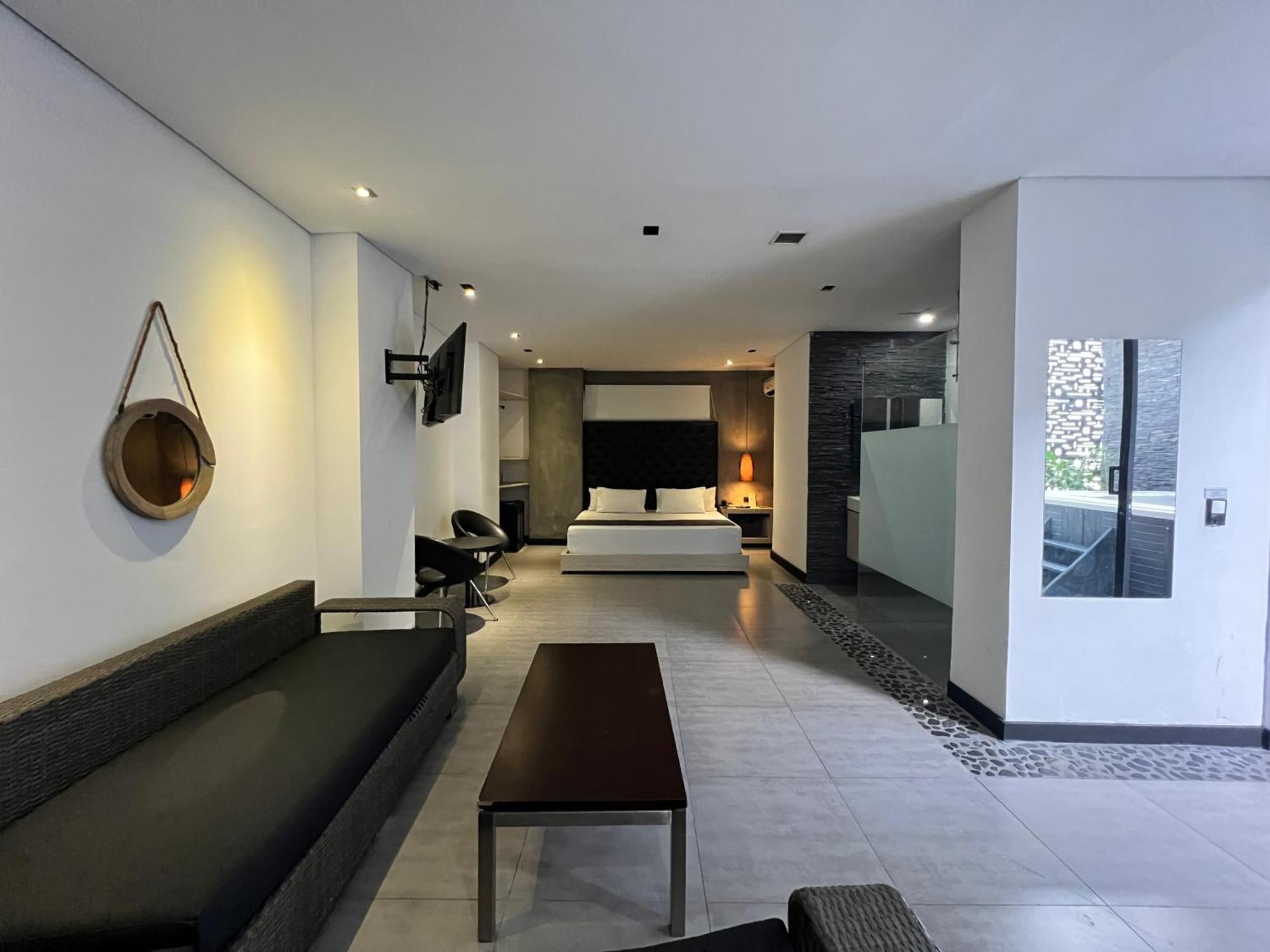 Hotel 47 Medellin Center エクステリア 写真