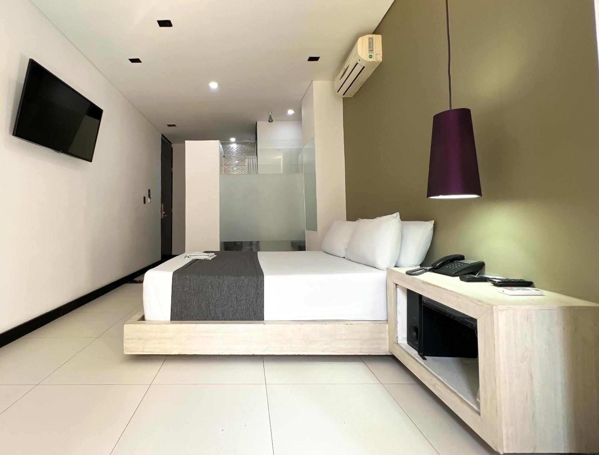 Hotel 47 Medellin Center エクステリア 写真