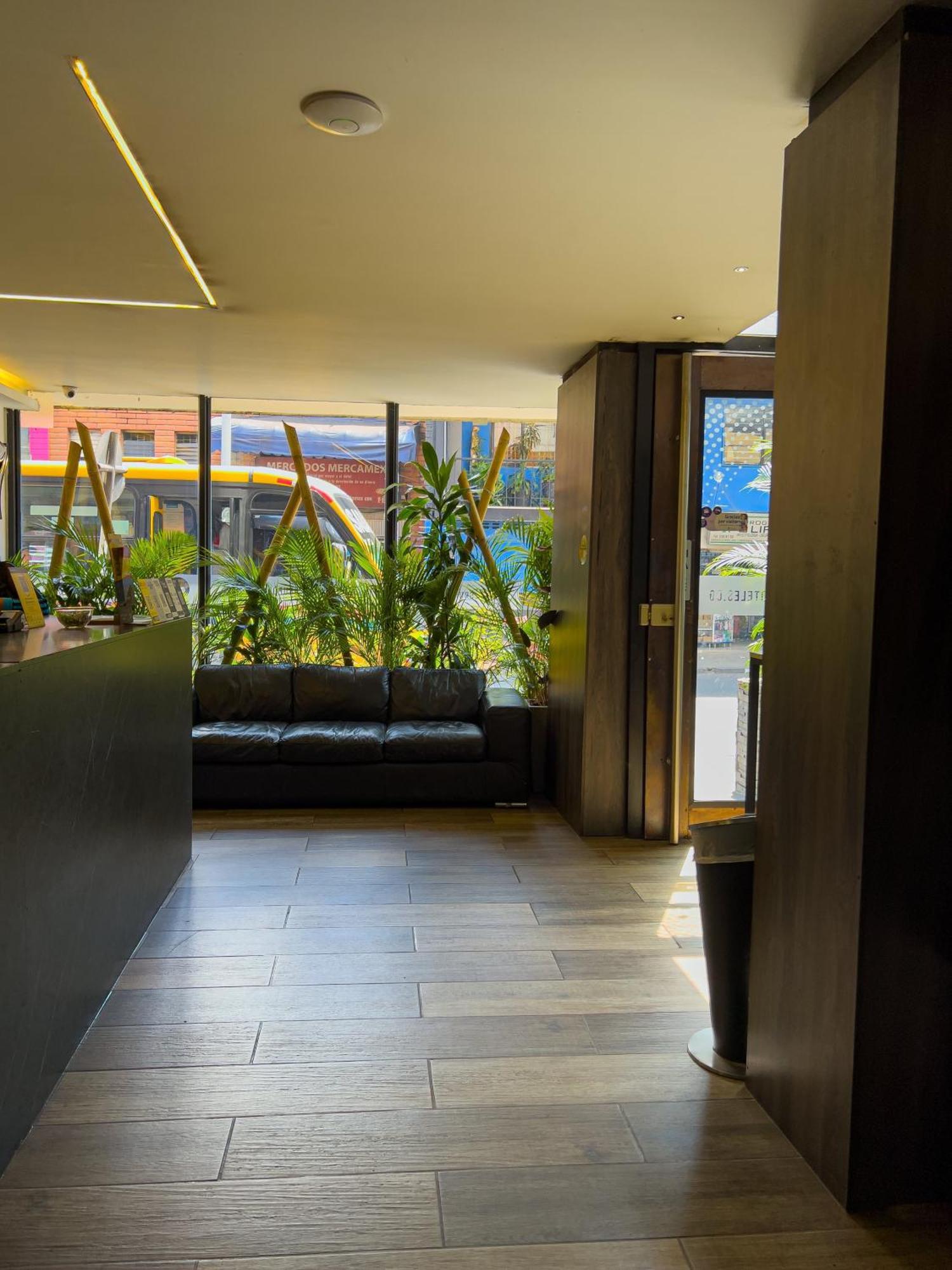 Hotel 47 Medellin Center エクステリア 写真